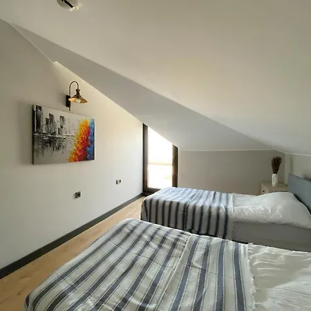 Luxury Duplex With Terrace By Siena Apartment *