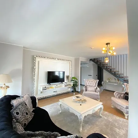 Luxury Duplex With Terrace By Siena Stambuł