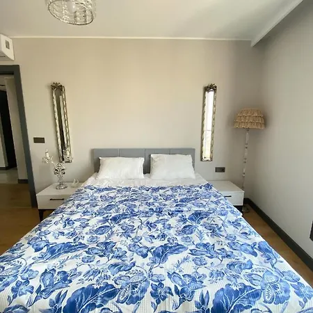 Luxury Duplex With Terrace By Siena Apartman *