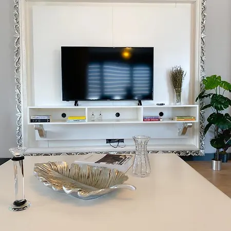 Luxury Duplex With Terrace By Siena