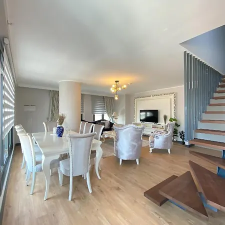 Luxury Duplex With Terrace By Siena * Isztambul