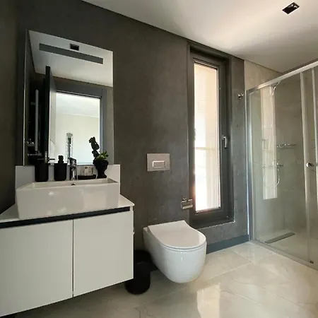 Luxury Duplex With Terrace By Siena *